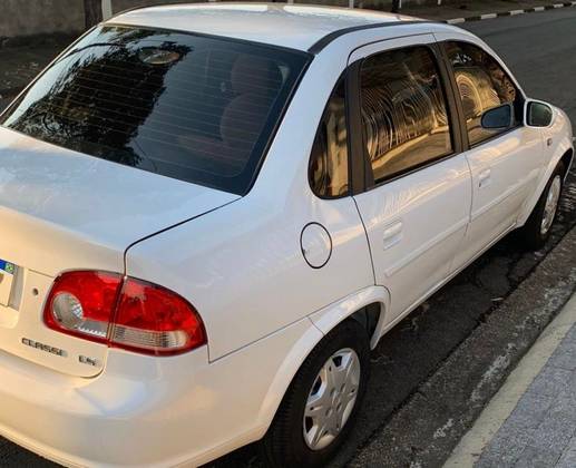 CHEVROLET CLASSIC 1.0 MPFI LS 8V FLEX 4P MANUAL